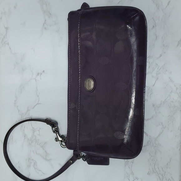 Coach Wristlet in Dark Purple - Picture 1 of 13